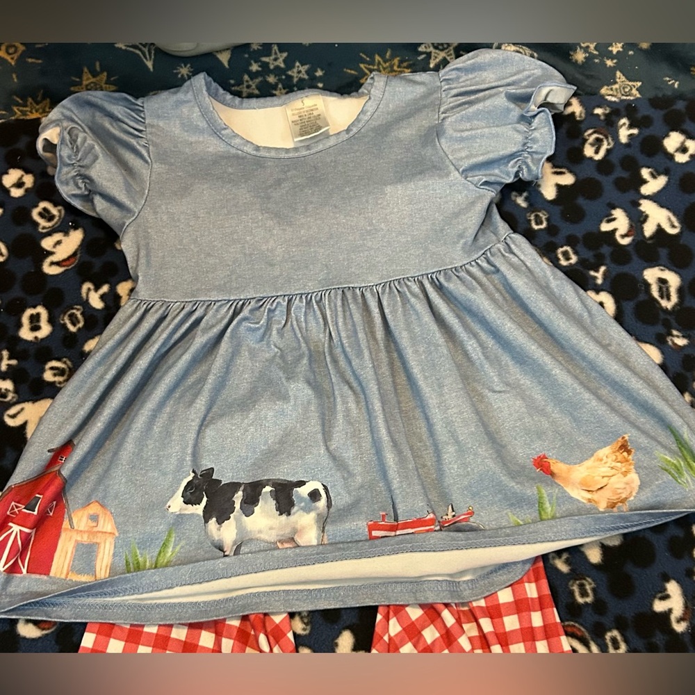 Girls Size 5 Blue Farm Animal Top with Red Checkered pants